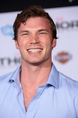 Derek Theler