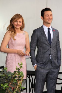 Chloe moretz grace, joseph gordon-levitt