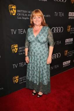 Lesley Nicol