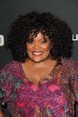Yvette Nicole Brown