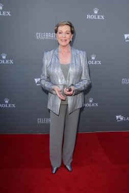 Julie Andrews