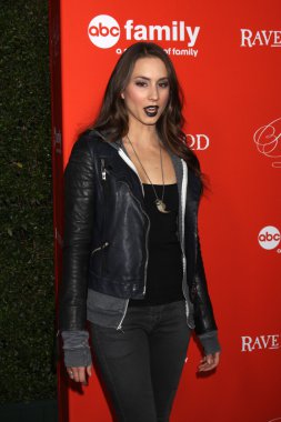 Troian Bellisario