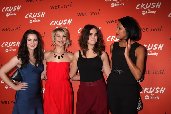 Vanessa Marano, Chelsea Kane, Maia Mitchell et Kylie Bunbury — Photo