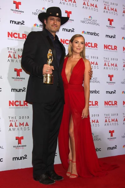 Robert rodriguez en alexa vega — Stockfoto