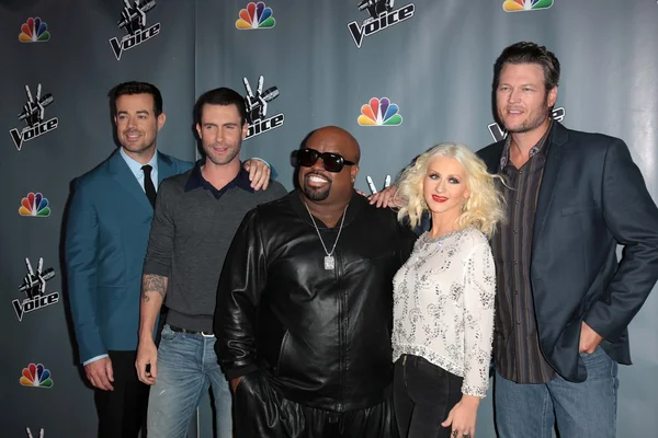 Carson Daly, Adam Levine, Cee Lo Green, Christina Aguilera y Blake Shelton —  Fotos de Stock