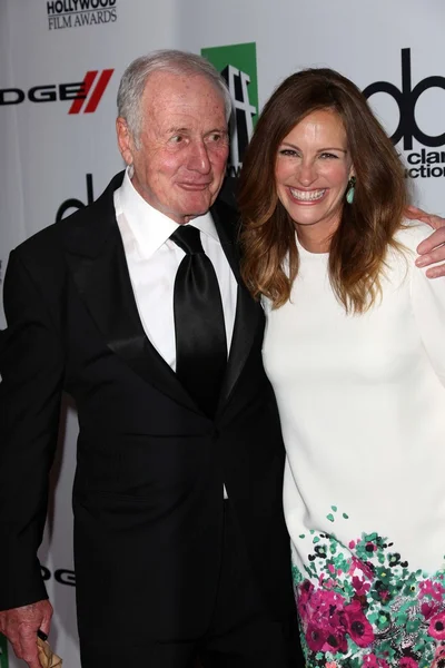 Jerry Weintraub, Julia Roberts — Photo