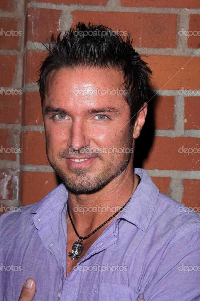 Каллен, Фрэнки – Стоковое Редакционное Фото © S_bukley #50660957