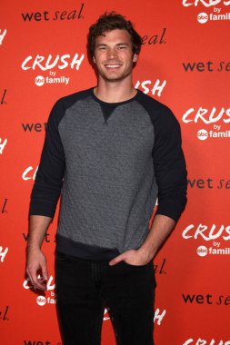 Derek Theler