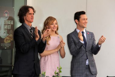 Jay roach, chloe moretz grace, joseph gordon-levitt