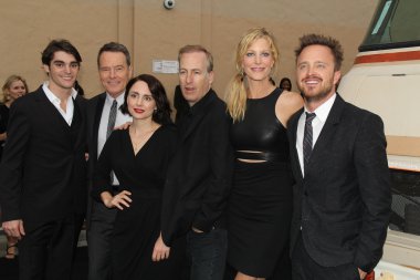 RJ Mitte, Bryan Cranston, Laura Fraser, Bob Odenkirk, Anna Gunn ve Aaron Paul
