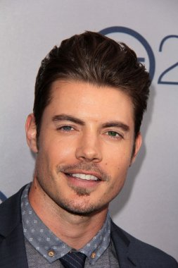 Josh Henderson