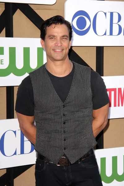 Johnathon Schaech