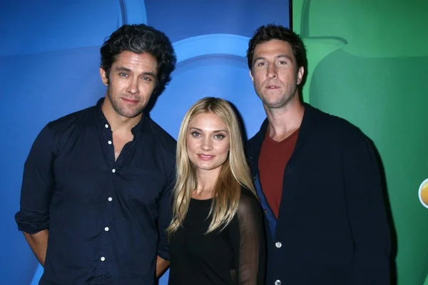 Neal Bledsoe, Spencer Grammer, Pablo Schreiber — Stock Photo, Image