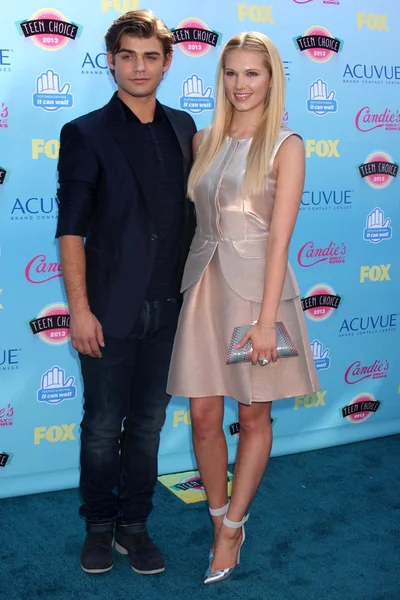 Garrett Clayton, Claudia Lee — Stockfoto