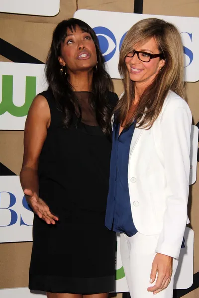 Aisha Tyler, Allison Janney — Stock Photo, Image