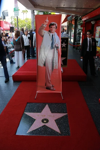 Peter Falk Estrella en el Paseo de la Fama — Foto de Stock