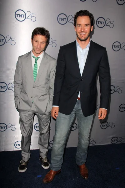 Breckin Meyer, Mark-Paul Gosselaar — Foto de Stock