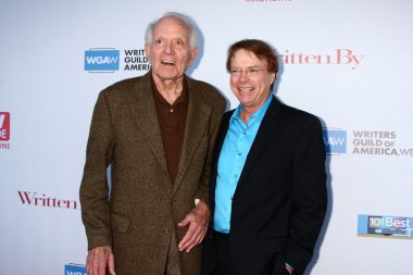 Robert Mandan, Jay Johnson