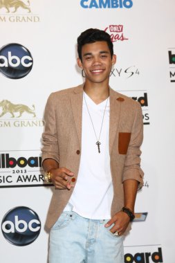 roshon Karataş