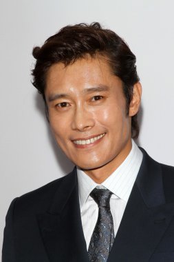 Byung-hun lee