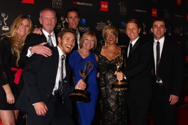 Bradley Bell, Bold ve güzel yazı takımı