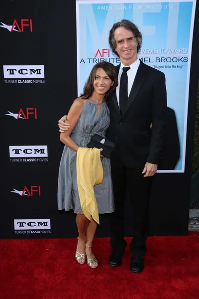 Jay Roach e Susanna Hoffs — Foto Stock