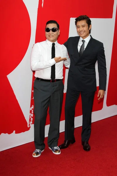 Psy ve Byung Hun Lee — Stok fotoğraf