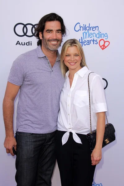 Carter Oosterhouse, Amy Smart — Stockfoto