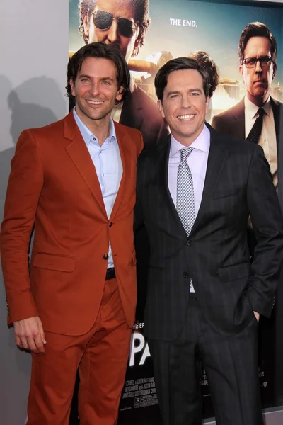 Bradley Cooper, Ed Helms — Zdjęcie stockowe