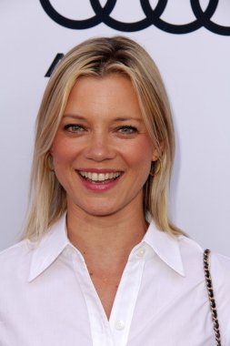 Amy Smart