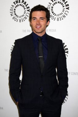 Ian Harding