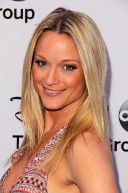 Teri Polo