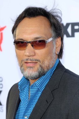 Jimmy Smits