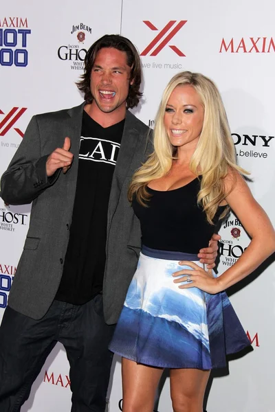 Rory Bushfield, Kendra Wilkinson — Zdjęcie stockowe