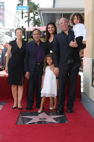 Vin Diesel och familj — Stockfoto