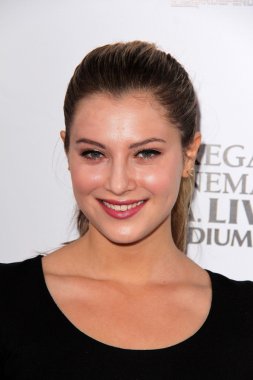 Zoe levin