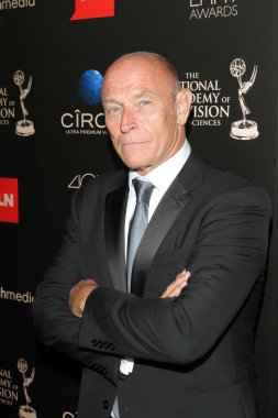 Corbin Bernsen