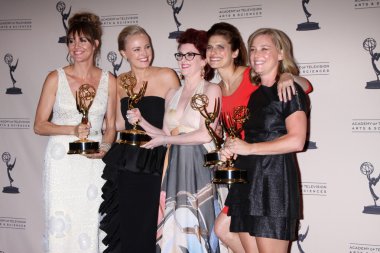 Erinn Hayes, Malin Akerman, Megan Mullally, Lake Bell, Zandy Hartig