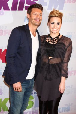 Ryan Seacrest, Demi Lovato