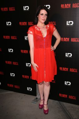Melanie Lynskey
