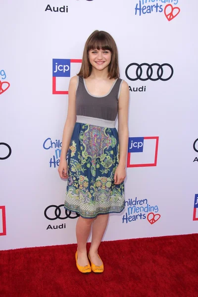 Joey King — Stockfoto