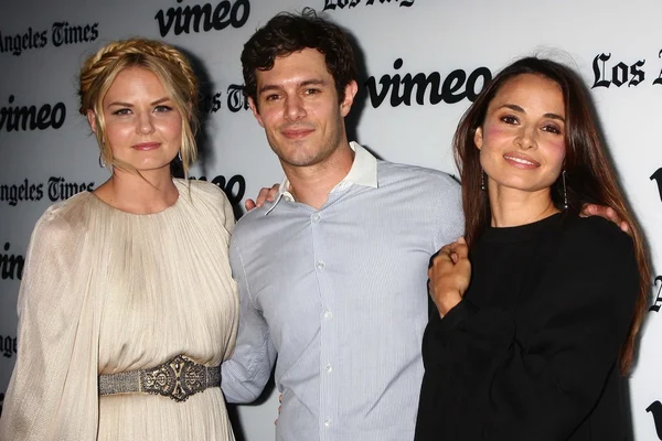 Jennifer Morrison, Adam Brody, Mia Maestro — Zdjęcie stockowe