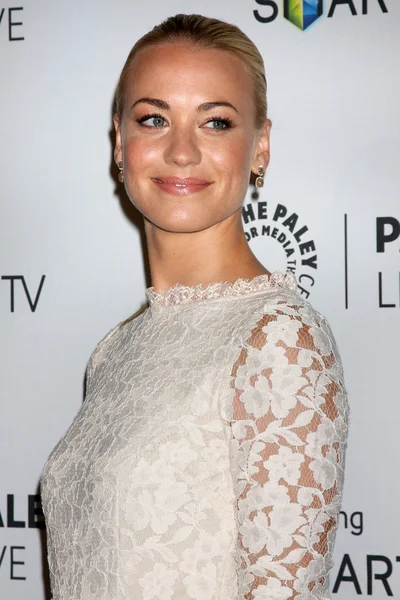 Yvonne Strahovski —  Fotos de Stock