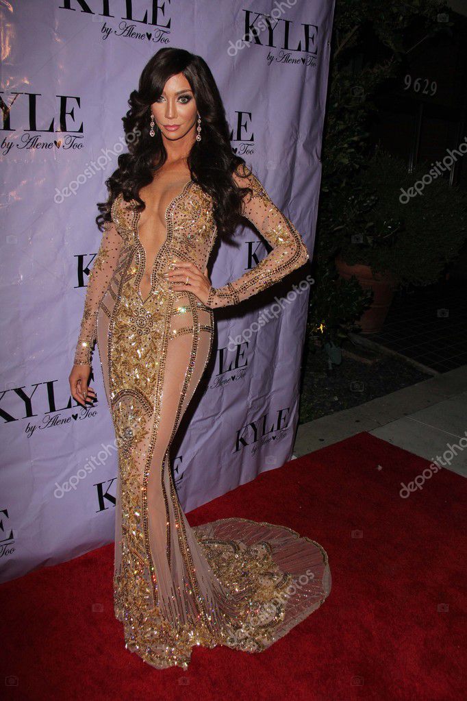 Yasmine Petty Stock Editorial Photo © s_bukley 50766139