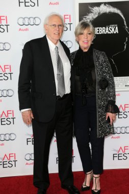 Andrea Beckett, Bruce Dern