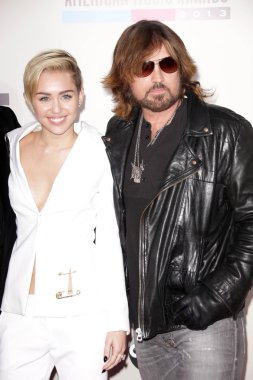 miley cyrus ve billy ray cyrus