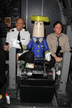 Kareem Abdul-Jabbar, Robert Hays