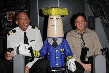 Kareem Abdul-Jabbar, Robert Hays