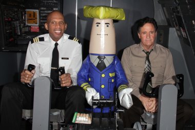 Kareem Abdul-Jabbar, Robert Hays