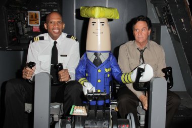 Kareem Abdul-Jabbar, Robert Hays